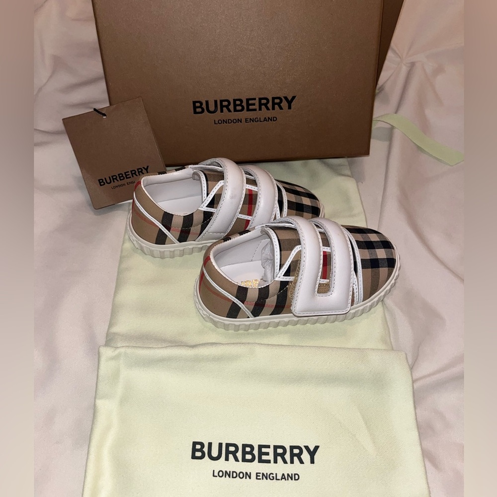 Burberry Baby Mark Vintage Check Canvas Sneakers, size 21EU (5US)